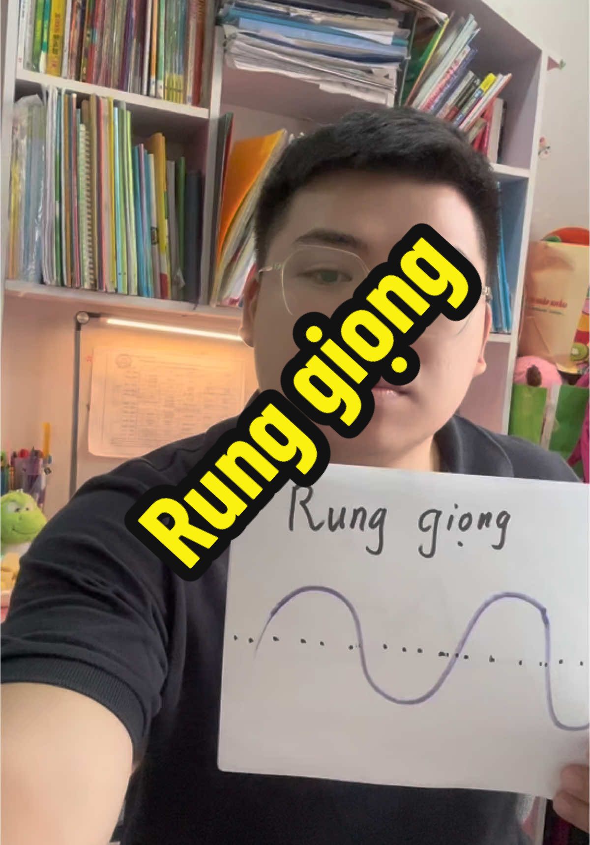 Rung giọng#vibrato #runggiong #fyp #LearnOnTikTok #howtosing #thanhnhacungdung 