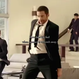 I dance with him #hughjackman #fyp #dance #wolverine #logan #loganhowlett #HUGHJACKMAN #music #Summer #foryoupage #foryou 