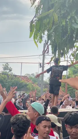 🤣#ojingtogether#iqbalsukasuka#rembang24jam#perpisahansekolah #fyipシツ 