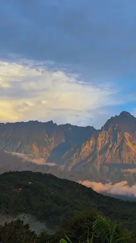 Aki Nabalu😍#mountkinabalu #sabah 