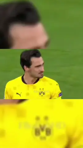 Mats_Hummels_Amazing_Defensive_Skills#foryoupage❤️❤️ #ciyaalxamar #kismayotiktok #ciyal #viral_video #somalitiktok12 #viewsproblem😭 #1millionaudition #somali #footballtiktok #somalisports #maxamedqadar #tik_tok #worldcup 