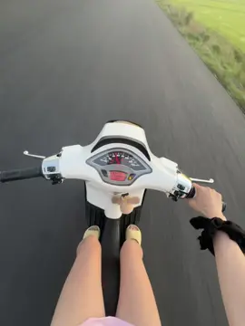 #vespa  đi dạo hem 
