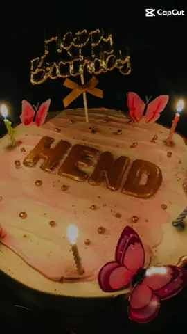 اللهم صلي وسلم وبارك على سيدنا محمد  أول فيديوهات لي شغلي  #تورته_عيدميلاد #حلويات #كيك #صينيين_مالهم_حل😂😂 #شعب_الصيني_ماله_حل😂😂 