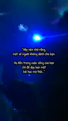 Họ đến để chỉ bạn thêm bài học mới.. 😳