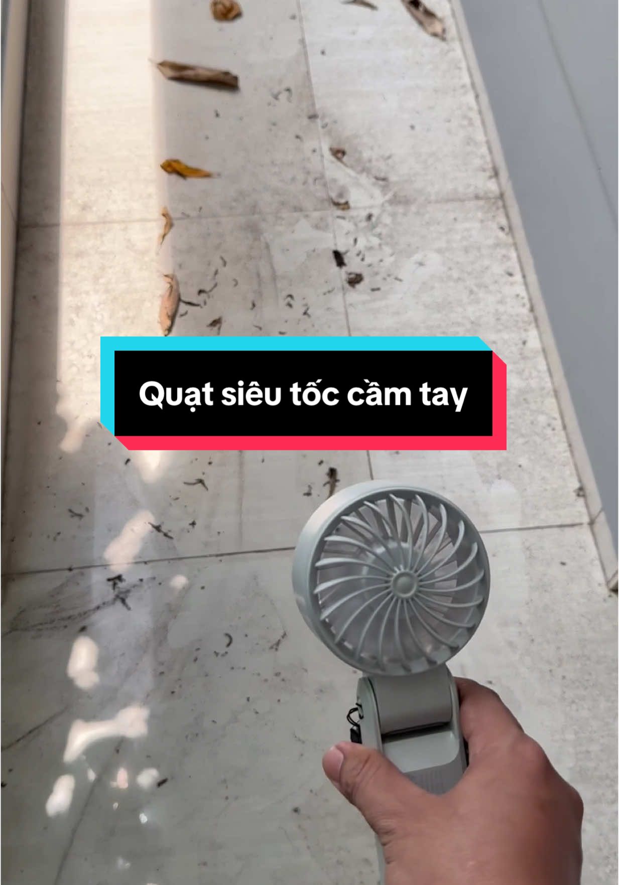Test thử quạt cầm tay giải nóng mùa hè #review #kienreview 