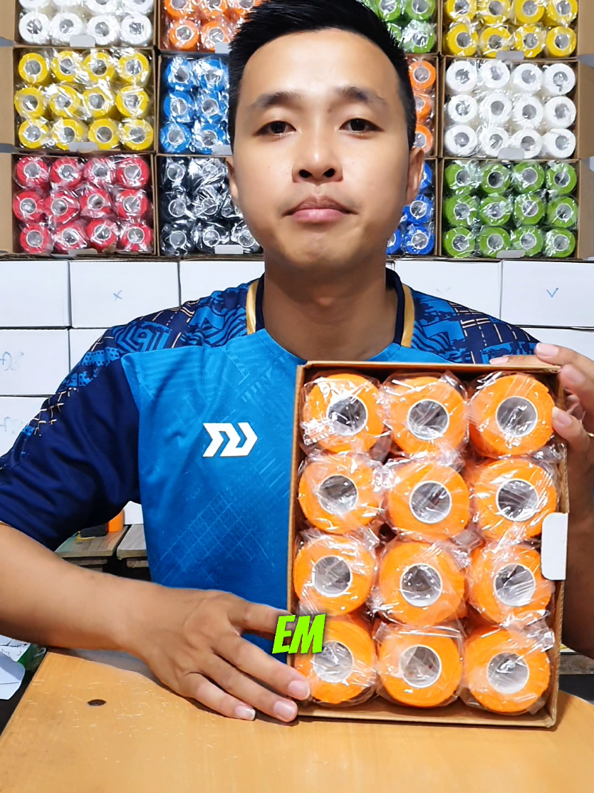 Sản phẩm đã bán được hơn 22k lượt bán và đánh giá 4.9/5 ⭐️ #bangkeocaosunon #cohesivebandages #băngkeocaosunon #phukiendabong #phukienthethao #bangcaosunon #băngkeothethao #băngkeothểthao #bangcuonthethao #bangcuoncochan #băngcaosunon #bangkeothethaocaosunon #xuhuong #timosports 