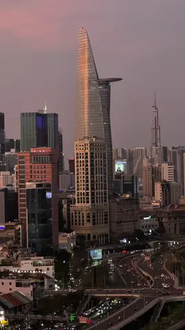 ghé Sài Gòn tháng tư #saigon 