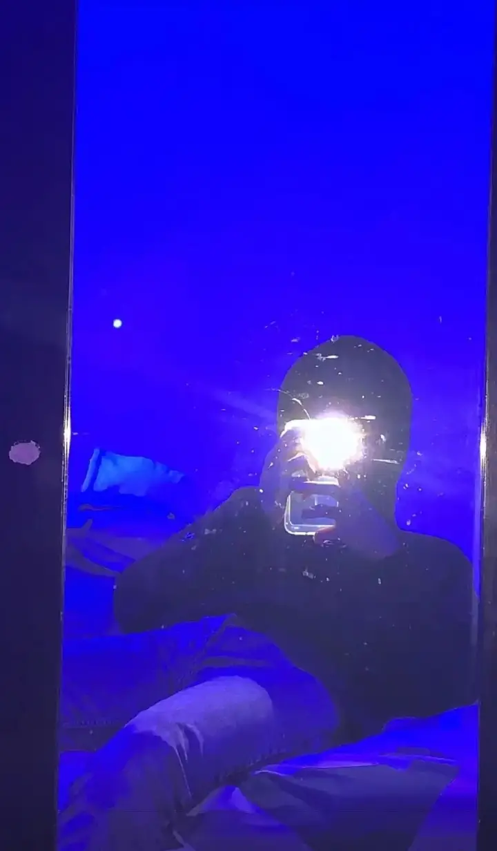 #rangvers_74 #foto #ranggalawe_74🏁joki #bismillahfyp #mirorselfie 