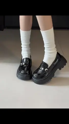 Giày Oxford nữ #hottrend #hot #xh #xuhuong #fyp #foryou #dilysmeshopee #hi #fypシ #tiktokshop #tiktokvietnam #thichawnmangcut #hello #sale #reviewthoitrang #nữ #fashion #giaydep #giayoxford 