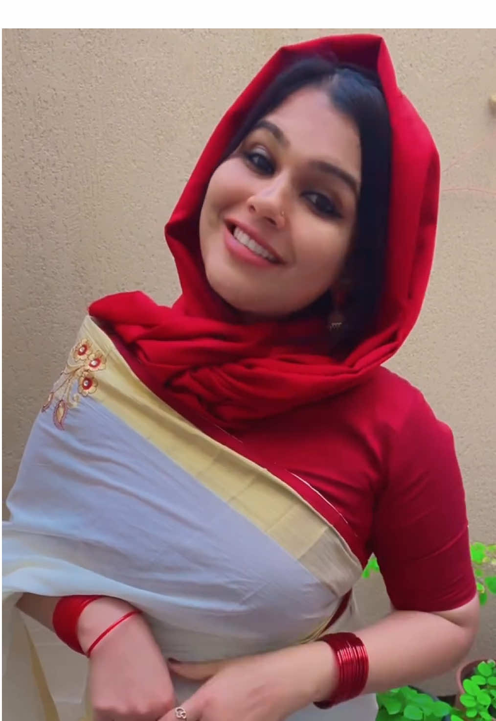 Saree lover😍#shahnashefi #songs #bahrain #Love #song #nostu 