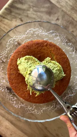 no trending audio, just asmr & Orange Dubai Cake🤎 recipe link in bio — or at provecho.co/itsvegansis . . . . #asmrbaking #cakeasmr #aestheticbaking #cakevideo #layercake #dubaichocolate #orangecake #pistachiocake #whitechocolate #springbaking #springdesserts #beautifulcakes #cakereel #bakingvideo #bakingreels #cakestagram #bakingtok #FoodTok #foodieaesthetic #fyp #dessertinspo #viralbaking #easycakeideas #veganbaking #vegandessertideas #bakinglove #dessertlover #homemadecake #pistachio #asmrfood