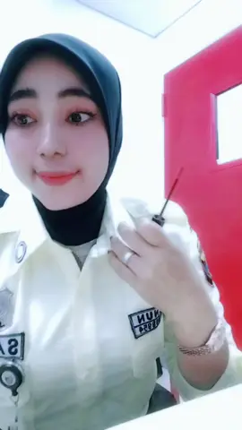 kta komandan harus gruming di setiap melaksanakan tugas hari ini esok dan seterus ny...🫡🫡siap komandan laksanakan..tunggu 5 menit y ndan..🫢🫢