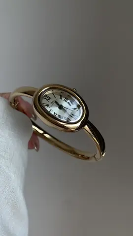 ✨🌷💕⌚️#womenwatch #simplewatch #wristwatch #watchcollector #vintagewatch #coolgirl #tiktokmademebuyit #foryoupage #fypp 