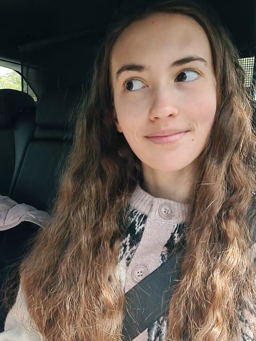 Replying to @3mili_a_ JAG ÄR 17.😘😘 