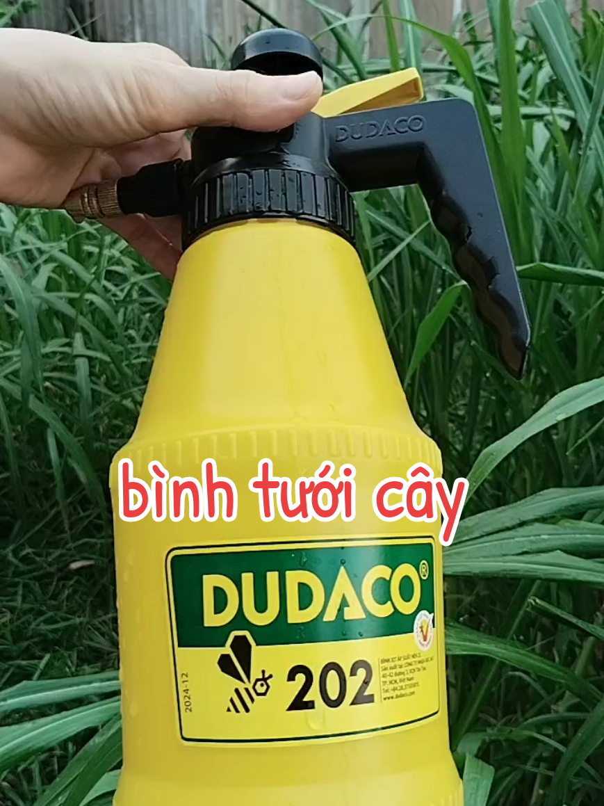 Bình tưới cây 2 lít xịt phun sương #binhtuoicay#dudaco #binhphunsuong#xuhuong#thutrang 