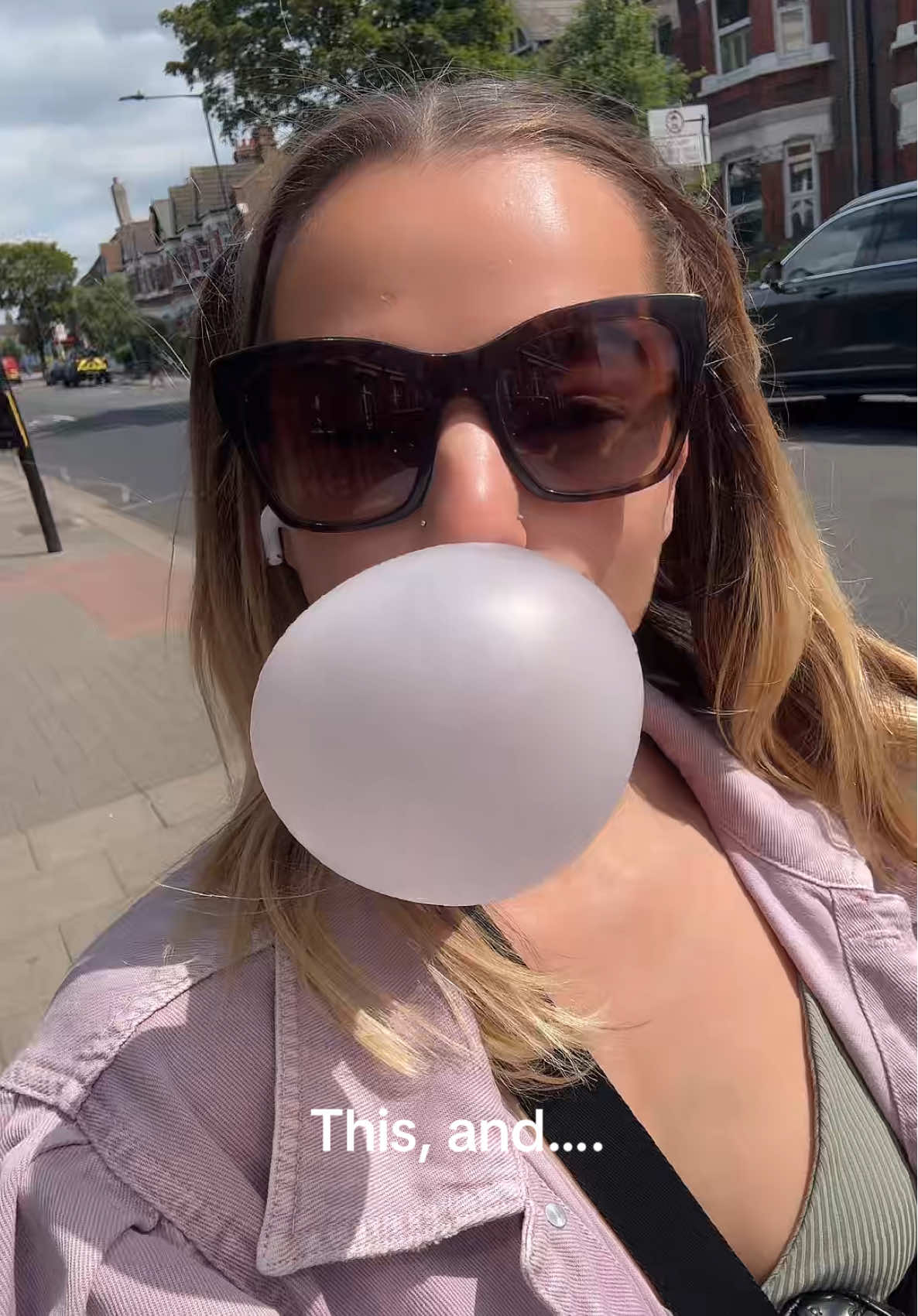 Bubble gum pink…. 🤗 #bubblegum #bubblegumpink #pink #fyp #viral #blowup? #100k 