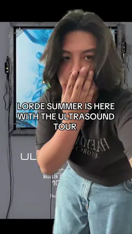 WE ARE SO BACK #lorde #concerts #theultrasoundtour #vinyl 