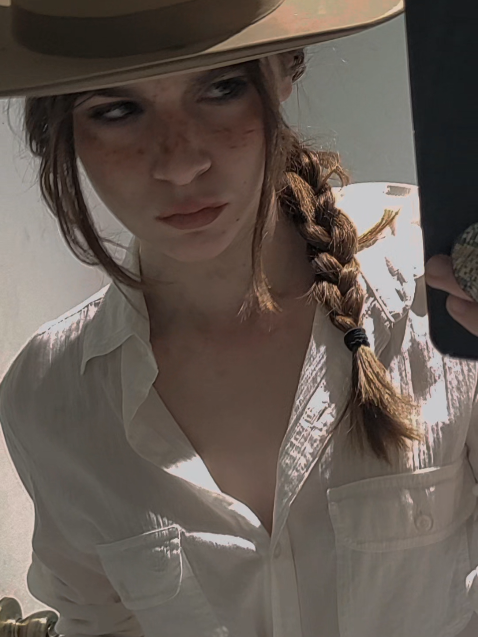 don't mind the beginning  #sadieadler #sadieadlerrdr2 #rdr2 #sadieadlercosplay #reddeadredemtion2 *burps cutely*