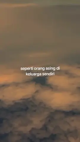 berusaha menjadi lebih baik namun tetap salah Dimata mereka, bahkan ketika aku diam sekalipun aku tetap terlihat salah Dimata mereka, aku tidak ingin adanya perdebatan namun hal itu selalu terjadi. maaf belum bisa jadi yg terbaik seperti yang kalian inginkan