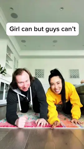 Girls can but guys can’t 😂😂 #scare #prank #funnyprank #viralvideo #fypシ #tiktok2025 #trending #funnyvideo #jumpscare #scareprank #newyear #funny #scarecam #challenge #laugh 