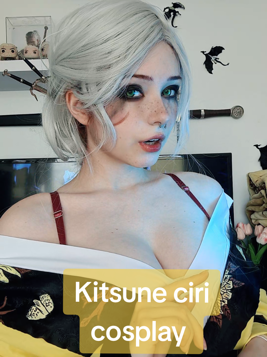 New cosplay reveal 🥰 Who knows where this ciri outfit is from? 👀 #cosplay #thewitcher #thewitcher3 #thewitchercosplay #thewitcher3wildhunt #ciri #ciricosplay #cirilla #cirillacosplay #wildhunt #cosplayer 