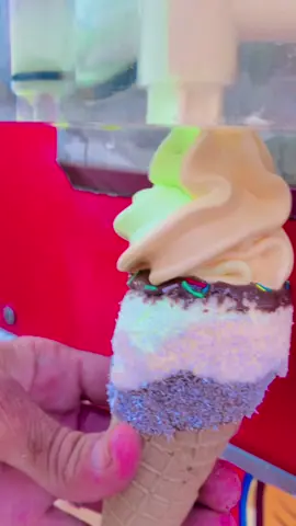 #tarbila #ice #cream #🍦🧁 #foryoupage #food #center #hazro #Ayaz #fyp #fyppp #fypシ゚ #trending #pakistanistreet #icecreamwala #🍦🍦🍦 #🧁🧁 #❤️❤️ #foodvibes #ghazi 