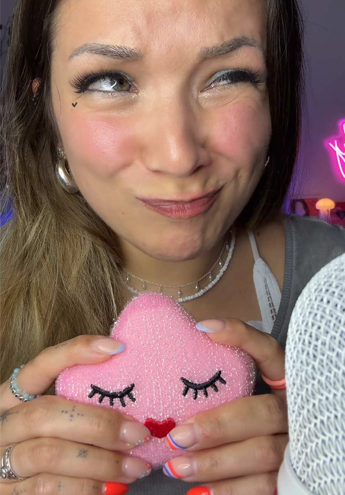 welche Aussage ist falsch? ❌ Wollt ihr mehr Fakten in einer Storytime? #asmr #asmrmissmi #faktencheck #asmrsounds #asmrvideo #asmrtiktoks #asmrdeutsch #fürdich #asmrcoconut 