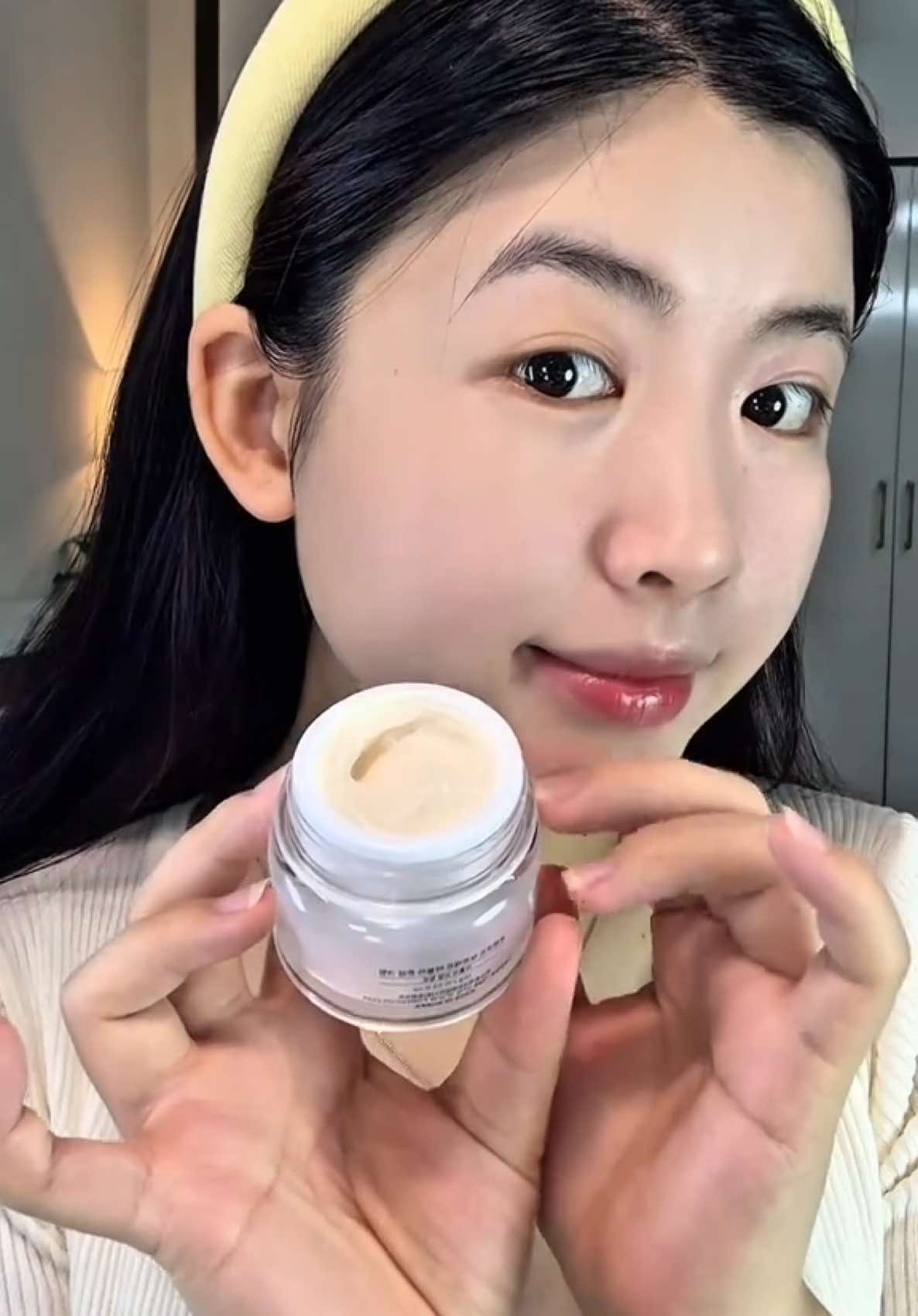 Rất rcm cho mí bà 2 ẻm này lun nhaaa #forencos, #kemduong, #marula, #nangtone, #duongam, #skincare, #goclamdep,... 