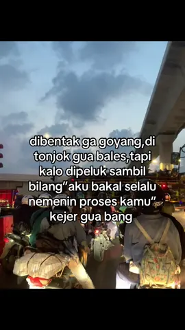 langitnya indah yah kaya kamu.