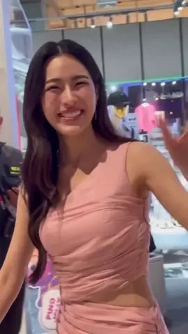 รักเค้า 😊🥰 #linglingkwong #หลิงหลิงคอง 
