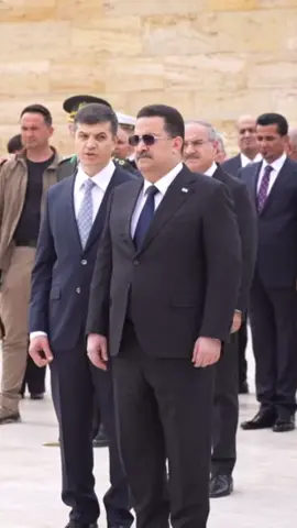 🇮🇶✌🏻