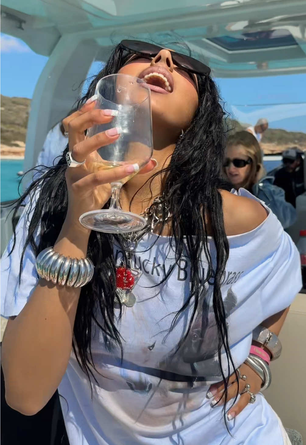 party in ibizaaaa @heyestrid 