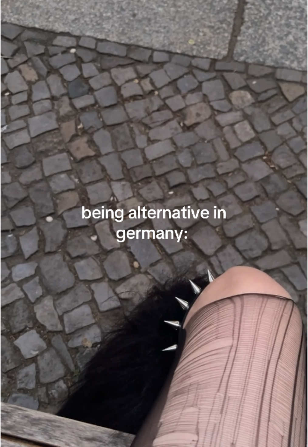 can I live 🙏🏻 #fyp #altgirl #emo #alt #alternative #berlin #alttiktok #viral 