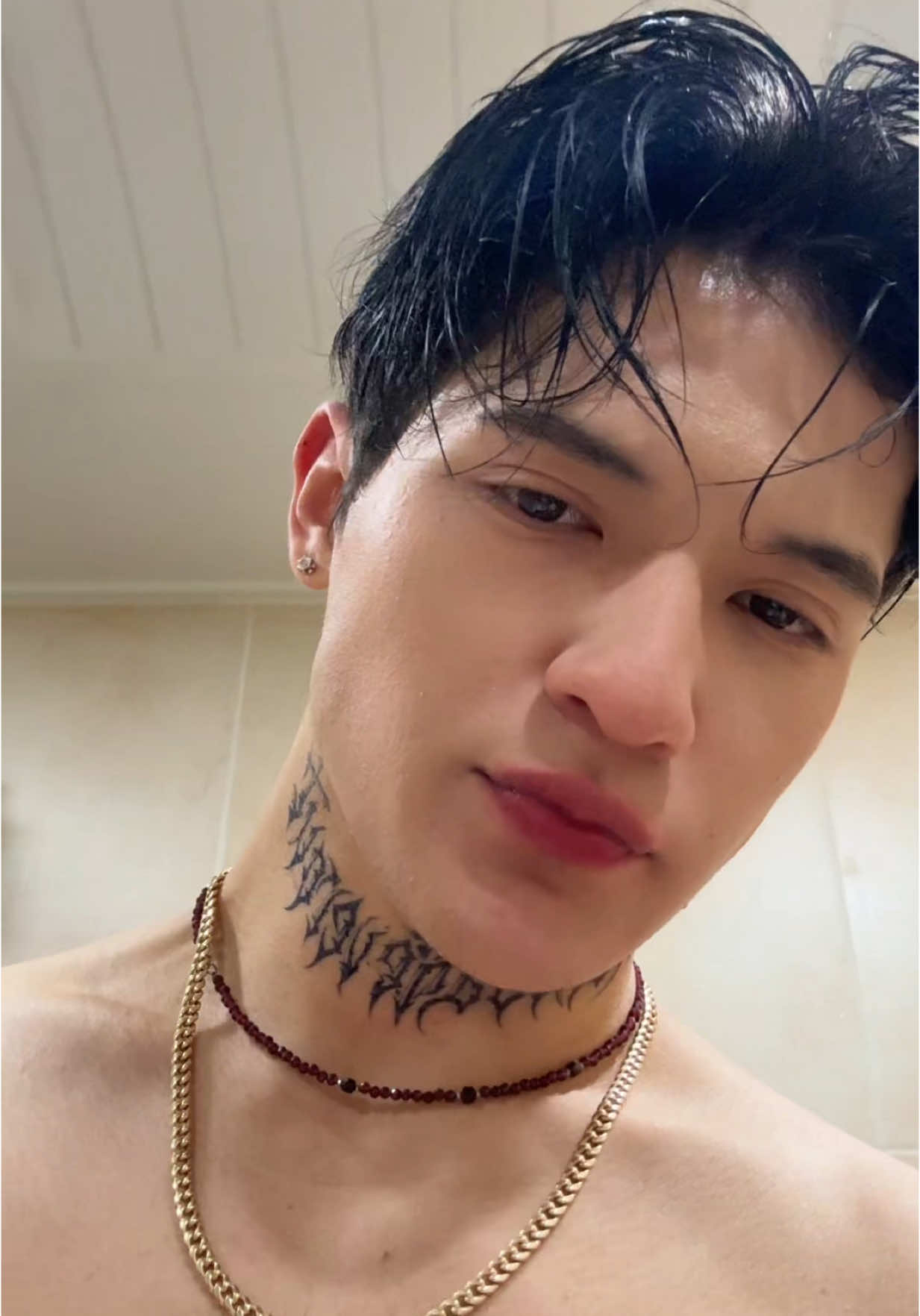 Dame takusita 🤭  #fyp#trend#fypp#korean#hongdeboy#hot#koreanstyle#american