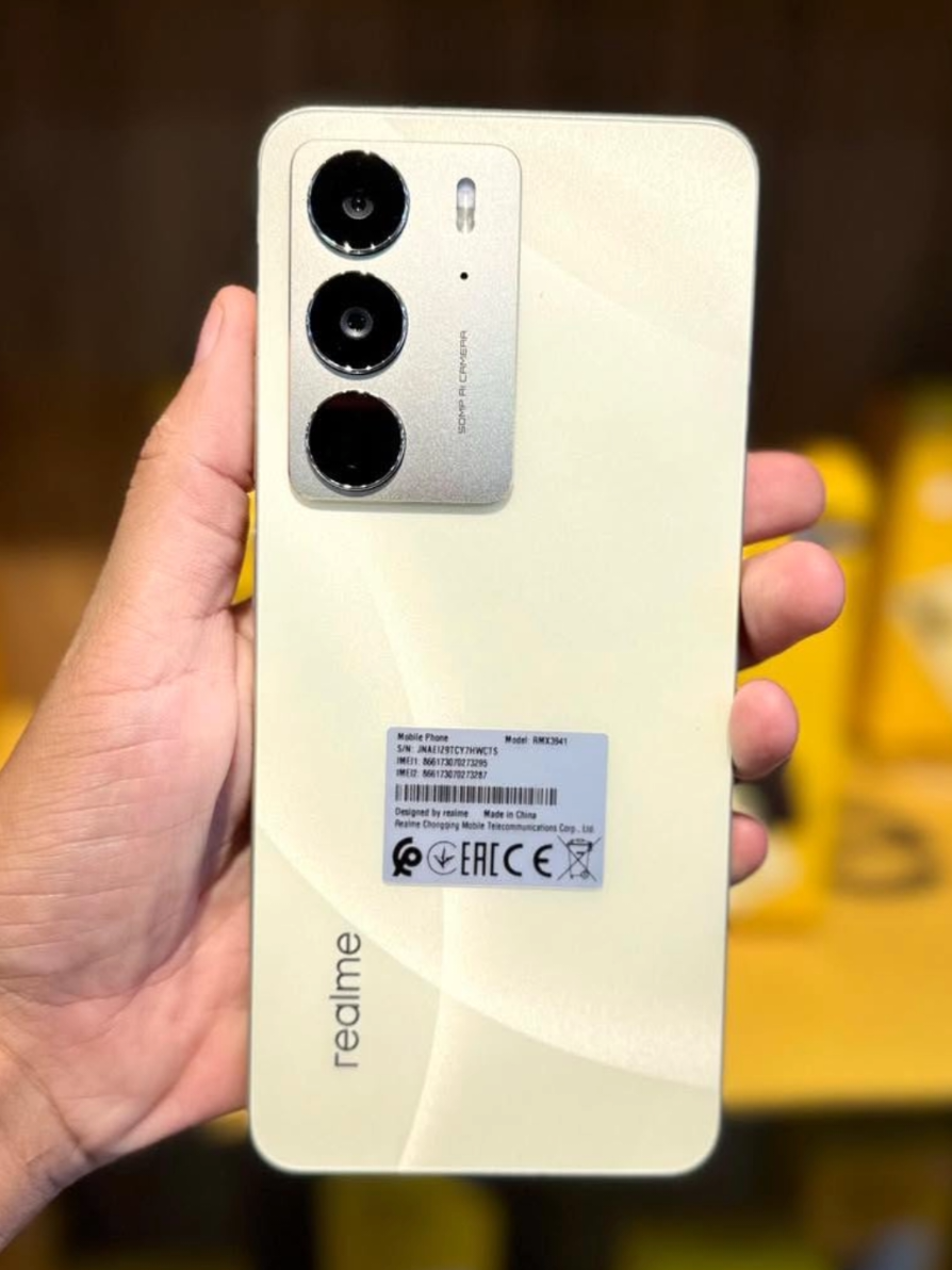 REALME C75  Spesifikasi🔽 ✅Ram 8+16/128 GB ✅Ram 8+16/256 GB ✅6000mAh Baterai ✅Layar 6.72