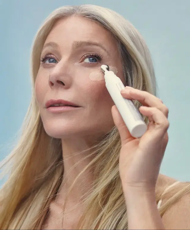 #GwynethPaltrow x @Goop’s new retinol eye lift serum ⭐️