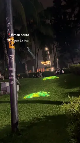 Ternyata salah satu spot bengong ternyaman daerah Jaksel sudah buka 24 jam di mulai dari 3 minggu lalu 🥰🥰.  #tamanbarito #tamanbaritojakarta #healing #HealingJourney 