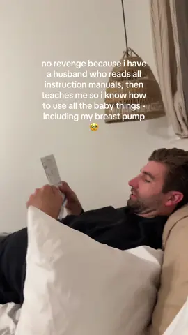 anyone else just find technology and instruction manuals overwhelming? 😅 #pregnancytiktok #coupletok #pregnancytok 