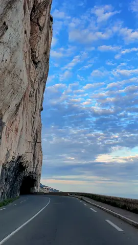 “Dream road: driving along the sea on a mountain road, wind in my face, waves beside me — the best feeling of freedom!” #roadtrip #sea #mountainroad #travelvibes #freedom #nature #drive #PorscheTarga #ScenicStop #LuxuryTravel #PeacefulMoments #CoastalDrive 