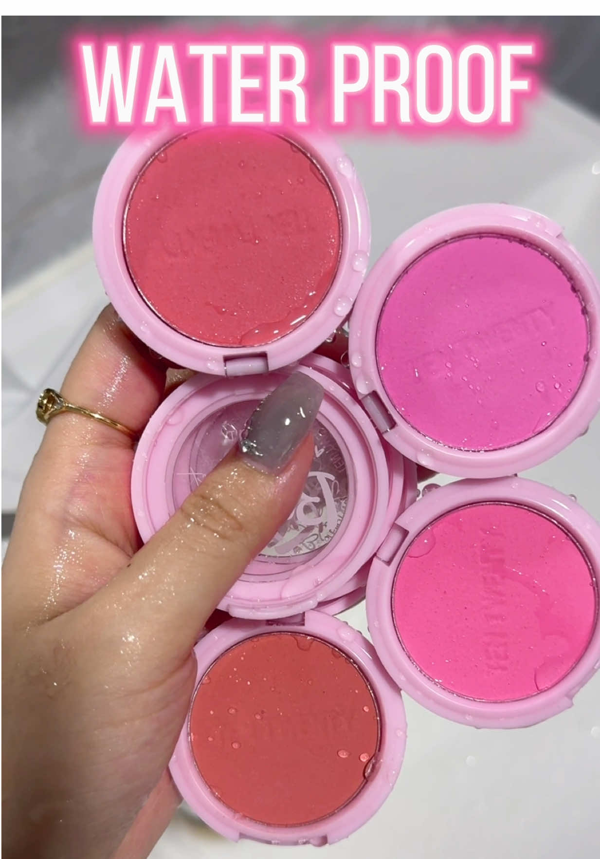 Waterproof? ✔️ Ultra-fine? ✔️ Long-lasting? ✔️ Free puff? ✔️ TEN TWENTY PERFECT BLUSH does it ALL! 😱#tentwenty #MakeupMustHave #AffordableBeauty #blusher #blush #blushon #makeup #waterproof #TikTokMadeMeBuyIt #fyp #viral #foryou #foryoupage 