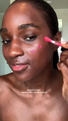 Summer’s most effortless accessories. ☀️ Shop the new Dew Blush + Glossybounce monochromes @sephora @sephoracanada @Cult Beauty and saiehello.com 💗 #saiebeauty #saiedewblush #saieblush #summermakeup 