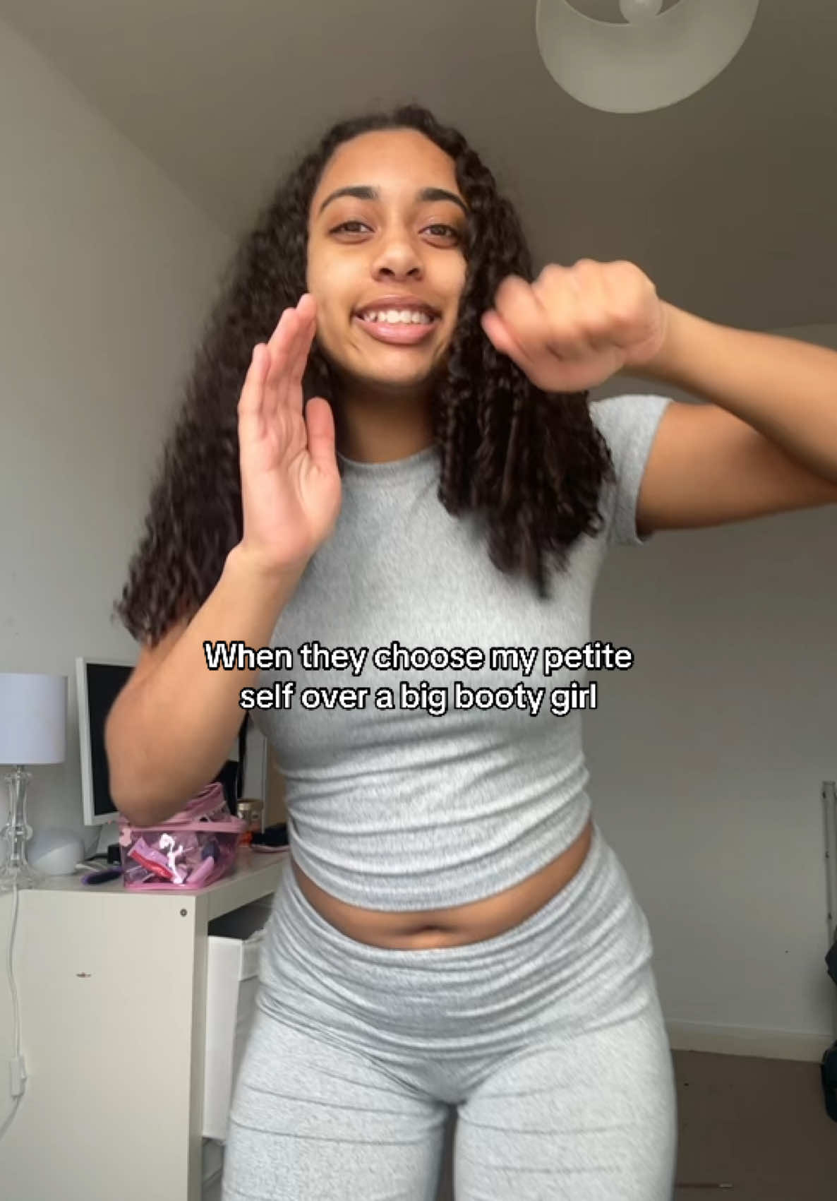 I be so happy 😂😂😂 #fyp #petite