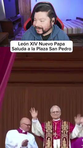 León XIV Nuevo Papa Saluda a la Plaza San Pedro #habemuspapa #vaticano #iglesiacatolica 
