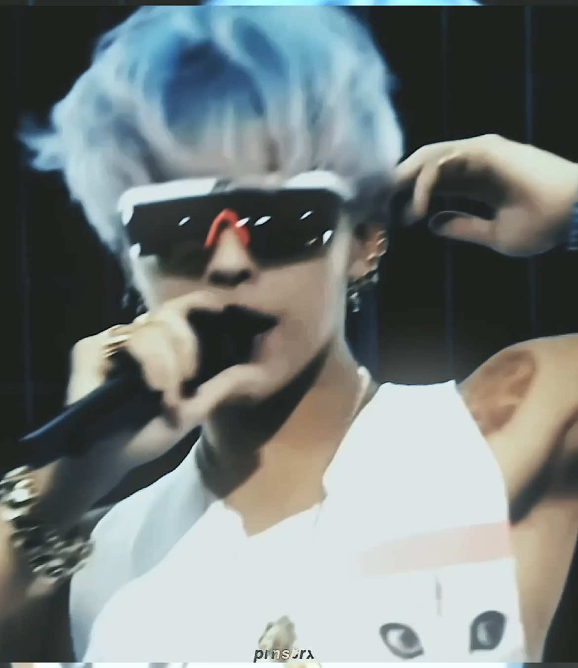 #GDRAGON \\ yeah... finally Im back 🥀 || srry in advance wifey 😔 @⋆₊ʟᴇᴇ˚⊹ // #gdragon_bigbang #gdragon지드래곤 #kwonjiyong #bigbang #bigbangvip #choiseunghyun #top #gd #übermensch #viral #edit #foryouu #xybca 