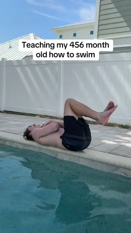 He’ll learn eventually 😅 #couple #couplecomedy #vacation #thequistfamily IB: @Cash & Kate 
