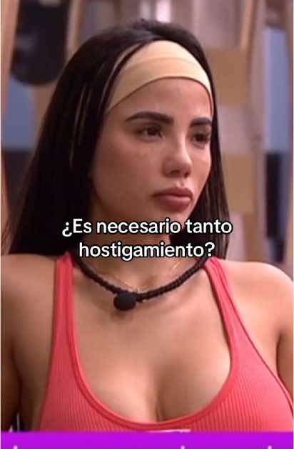 Y todo por ser sensible? Te amo Kari nada me hará odiartee, tu team está para ti. #lacasadelosfamososcol #lacasadelosfamosos #karinagarciaoficiall @CanalRCN @LaCasaDeLosFamososColombia 