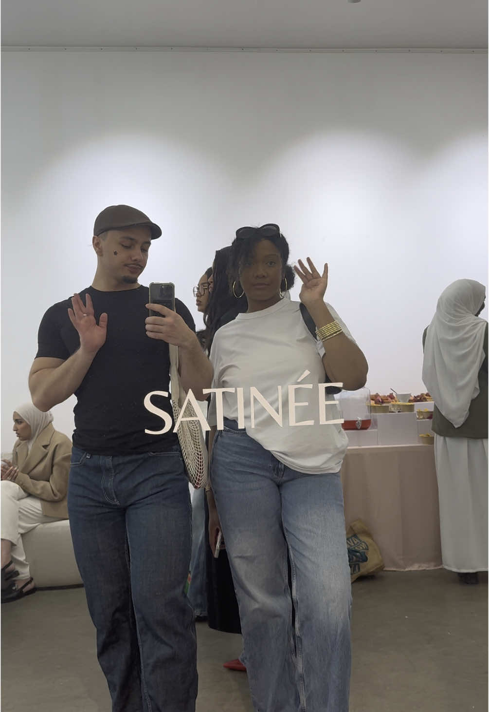 Pop-up @Satinée Skincare du 9-11 mai au 8 rue Chapon 75003 Paris 🎀 you ate @nehal.ceo & @mary, congrats !!!!  #popup #popupshop #skincare #bodycareroutine 