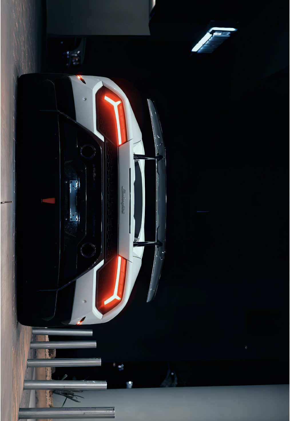 Batman’s first white car 🦇 - - FULL VID ON YT @carphd - #car #cars #supercar #supercars #tiktok #fyp #huracan #lamborghini #ferrari #bugatti #hypercar #carvid @5rley 