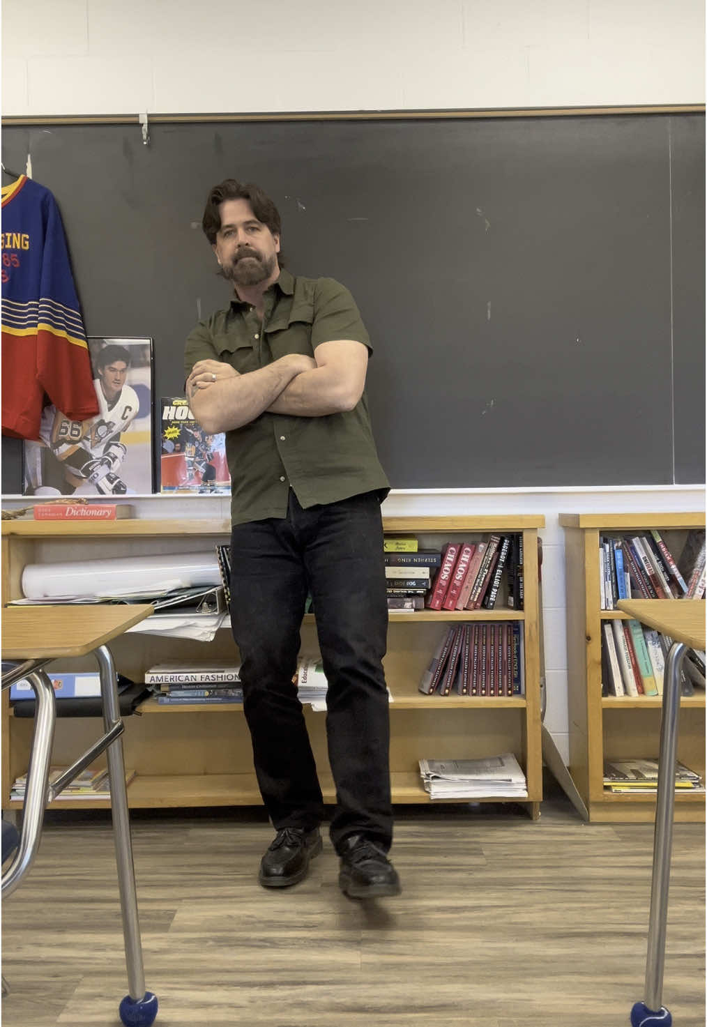 Paid in Full shirt - Giant Tiger tank top @GiantTigerStore - @Levi’s 501 ‘93 jeans - @lululemon socks - @Dr. Martens Adrian tassel loafers #benkweller #lizzy #drmartens #levis501 #paidinfull #lululemon #teachertok #teachersoftiktok #fit2teach #fyp #stylefyp #teacherfyp #teacherfits #teacherstyle #fitcheck #teacherfashion 