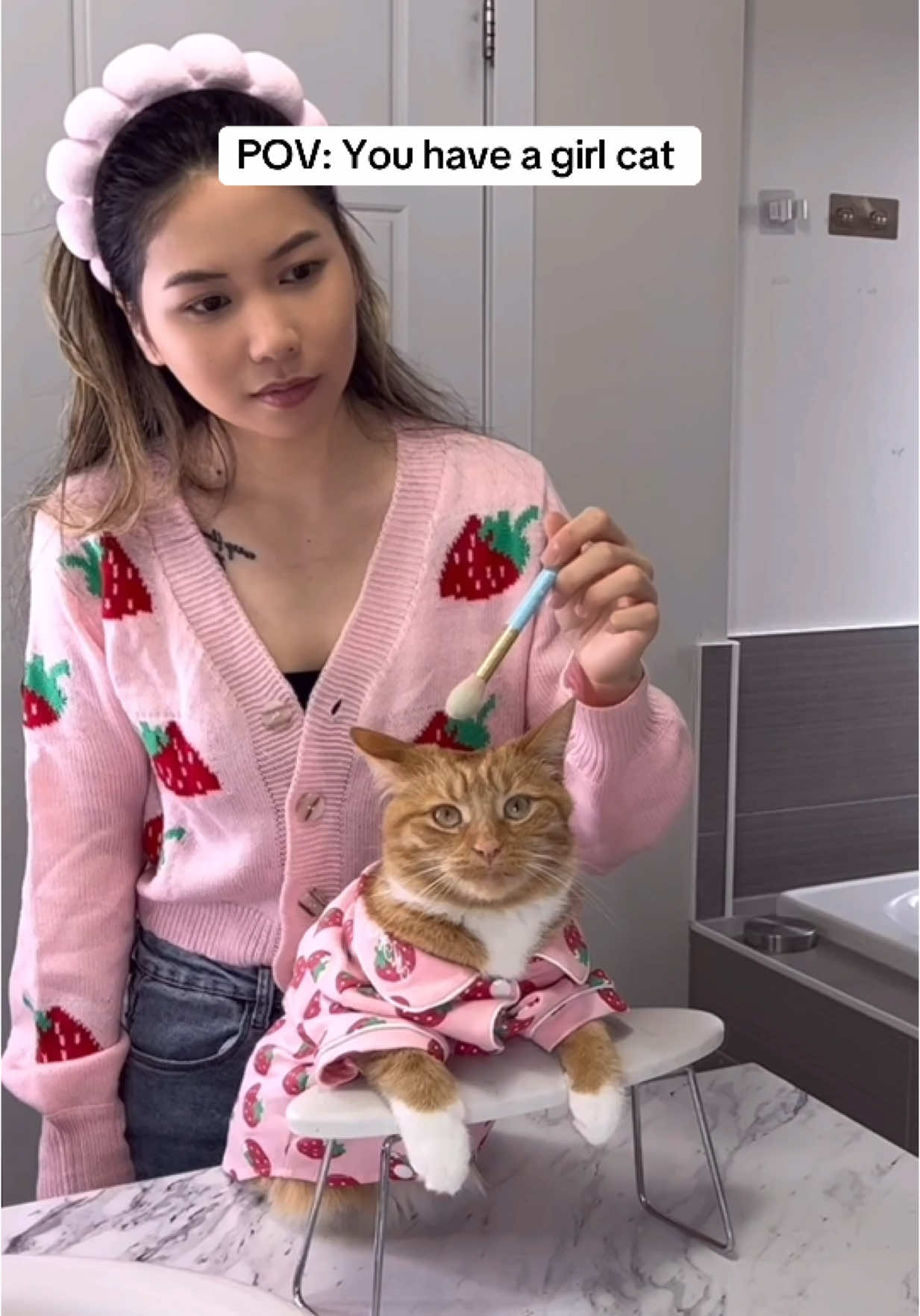 Ginger loves girl time with mommy 🥰